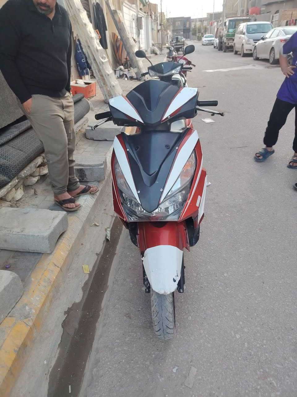 هوندا 19.السعر 700  الف. ***********
