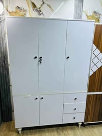 كنتور ٣ باب • ١٩٠×١٢٠×٤٠ • توصيل بغداد