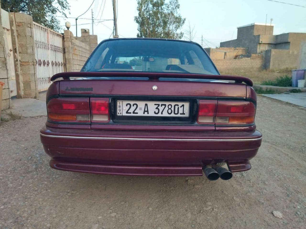 سلام عليكم 
ميتسوبيشي كلانت 
موديل ١٩٩٢
محرك بلادي 
كير اوتوماتيك دبل حساس 
صدر كامل جديد 
تايرات جديدة 
السيارة اي عيب مابي 
رقم اربيل 
سنوية لحد ٢٠٣٠
سيارة مصبوغه عام جماليه بدون ضرر
دواخل نظيفه 
سعرها ٤٥ وبي مجال بسيط
للاستفسار 
***********
***********
