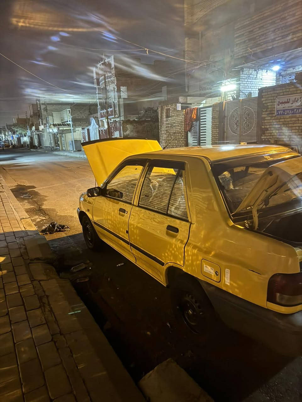 سلام عليكم سايبه 2015 سياره ما بيه ضربه بيه صبخ على كد شبرين مال فابيونو تخم تاير جديد صالي 5 ايام من شديته صدر جديد كير جديد تبريد شغال سياره مصلح الشواصي مال جهت صدر بيه نقص مكينه بيه تبخير وبور سياره بسمي مصفره سعر 33 وبيه مجال حك جيه ***********
