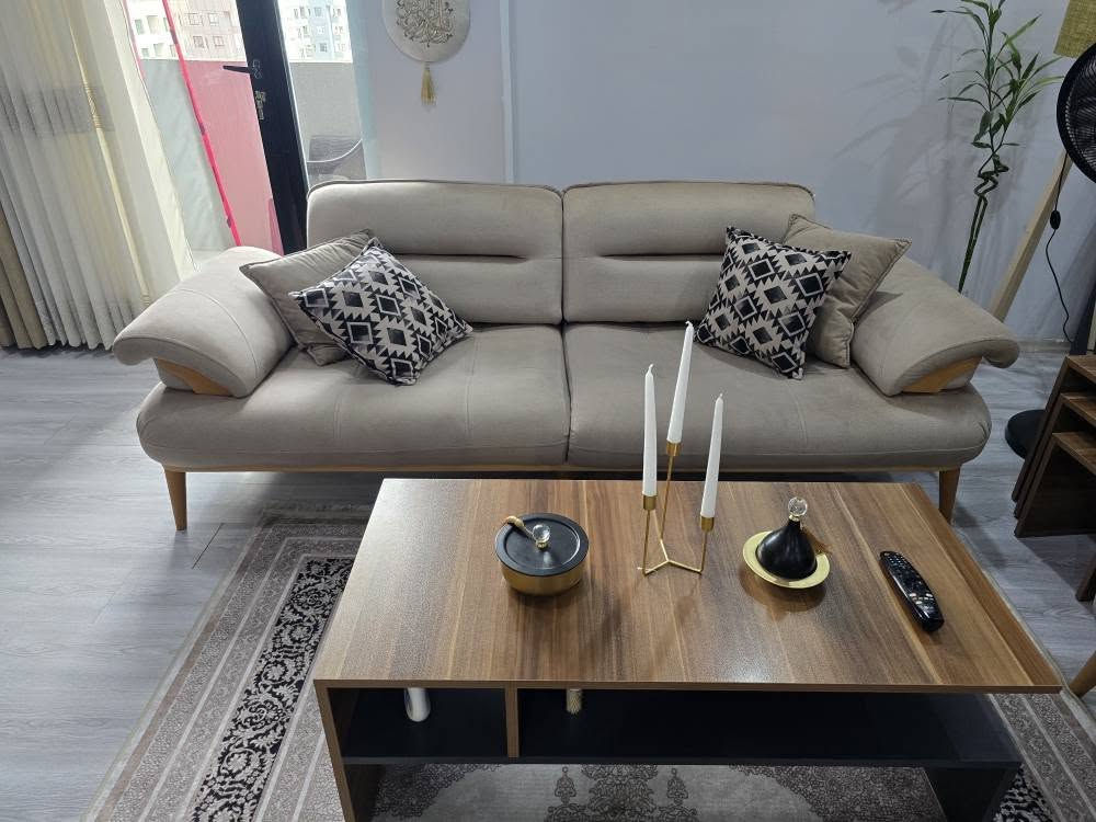 ديكور شاشة tv بدون شاشة mdf درجة اولى  ٨٥  الف فقط 
ميز وسطية وطبلات3  mdf ٦٥ الف دينار 
Wats *********** أربيل, العراق
