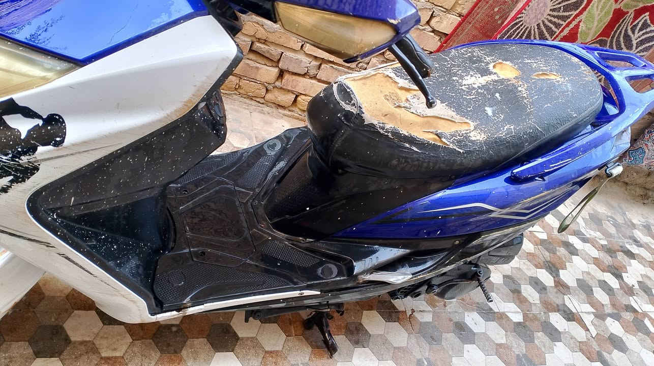 سلام عليكم. سكنس صيني للبيع درلجه شغاله سلف هندر كهربائيه شغاله عوزه بس باتري. السعر 250وبيه مجال مكان سوق الشيوخ. /////


**إذا كنت صاحب هذا الإعلان وتريد حذفه لأي سبب، رجاءا أرسل رسالة إلى الدعم الفني**