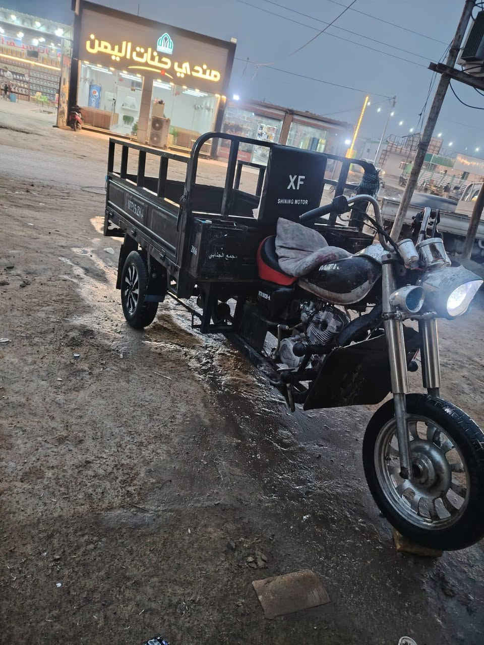 سلام عليكم ستوته للبيع امتيار اكسن جمره ستوته جاهزه كهرباىيات كله جديد موديل 16 كلك   سعر 750 بيه مجال قليل مكان ديوانيه قضاء المهناويه ***********
