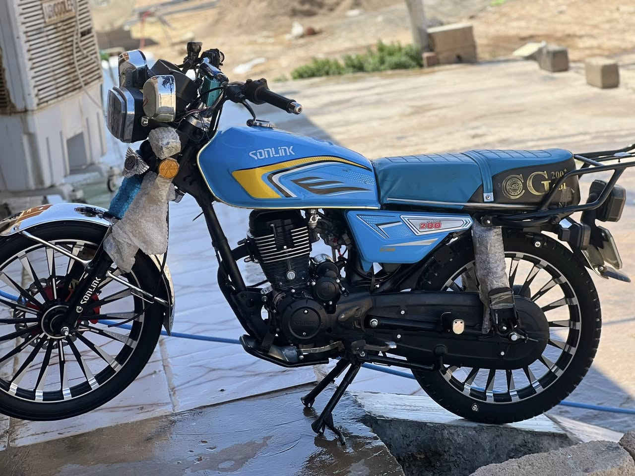 للبيع او مراوس سيفان موديل 25  ما مفتوح كله شغال. السعر 750 وبي مجال العنوان تكريت مجمع الجوهره ***********
