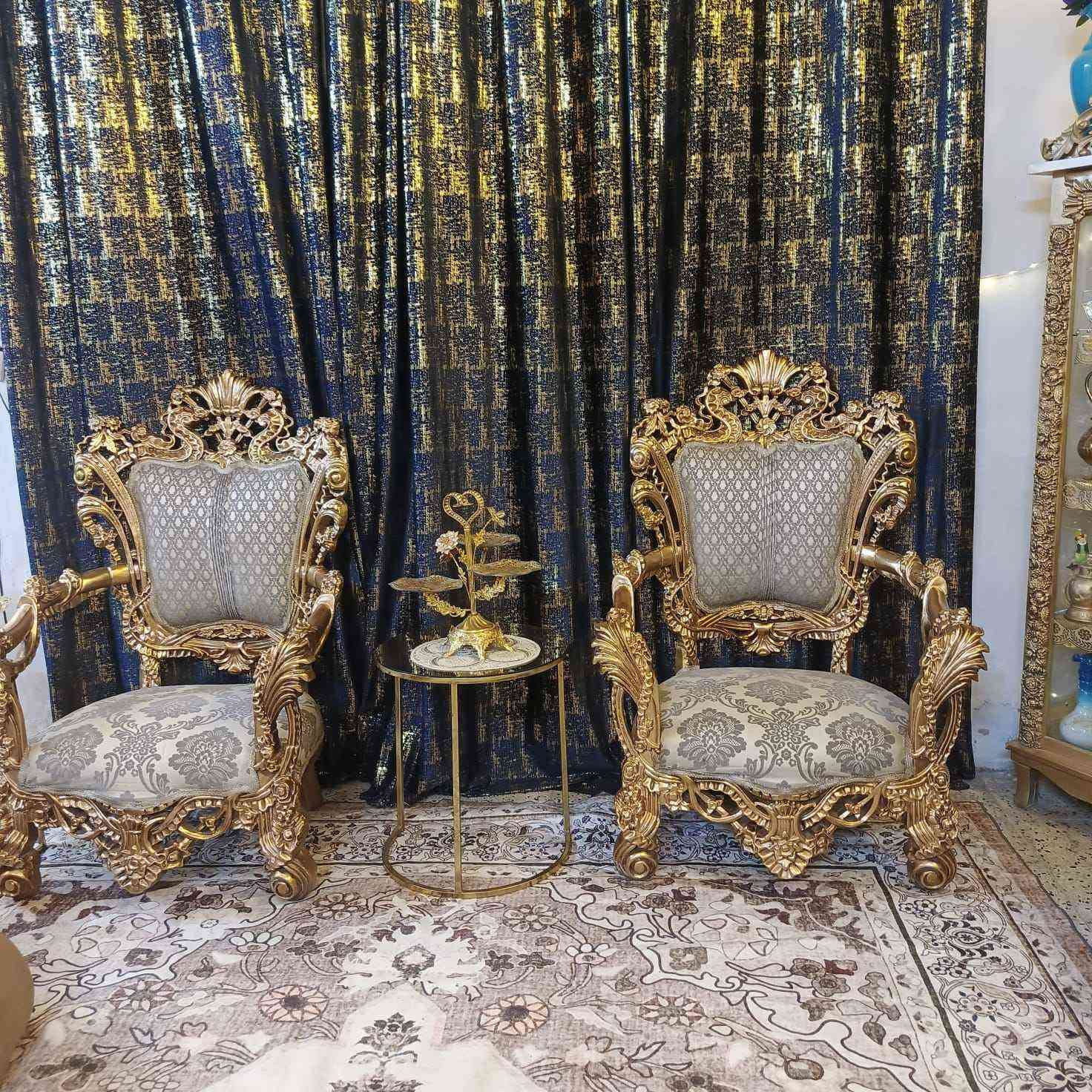 تخم زان ثقيل جدا مابي اي ضرر عشر مقاعد لسعر 600بي مجال بسيط مكان مشتل شارع لمطبك *********** بغداد, العراق

