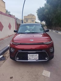 كيا سول • مكينه ٢٦٠٠ • ماشي ١٥٠٠