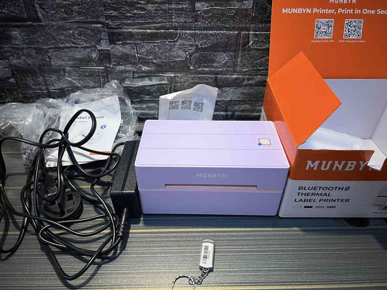 طابعه ستيكرات جديدة لوك  قيم واخذ


**إذا كنت صاحب هذا الإعلان وتريد حذفه لأي سبب، رجاءا أرسل رسالة إلى الدعم الفني**