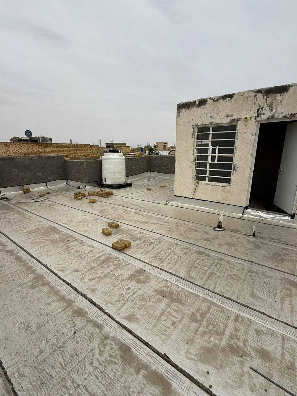 السلام عليكم ورحمة الله وبركاته
✨ فرصة مميزة للسكن أو الاستثمار ✨
🏡 دار مساحة ١٢٠ متر مربع
🏢 بناء طابقين مرتب وحديث
📍العنوان: مغربة – خلف فران تاج الدين
💰 السعر مناسب ومميز جدًا لسرعة البيع
📞 للاستفسار والتواصل:
***********
