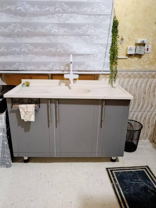 كاونتر ارضي وملحق مترين وسنك متر و20
خشب mdf السعر 265 ألف 🤎💫


**إذا كنت صاحب هذا الإعلان وتريد حذفه لأي سبب، رجاءا أرسل رسالة إلى الدعم الفني**