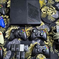 اكسبوكس 360 سوبر سلم (مهكر) نضيف كلش مفتوح تنضيف فقط بي24 لعبة مشكلته ...