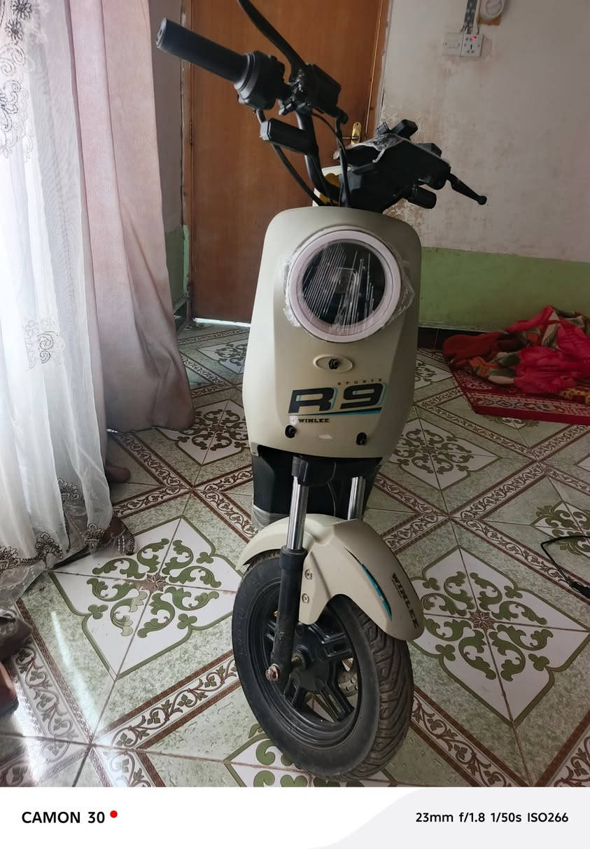 السلام عليكم دراجه شحن R9 للبيع نضافه فول السعر 450سرعتها 109


**إذا كنت صاحب هذا الإعلان وتريد حذفه لأي سبب، رجاءا أرسل رسالة إلى الدعم الفني**