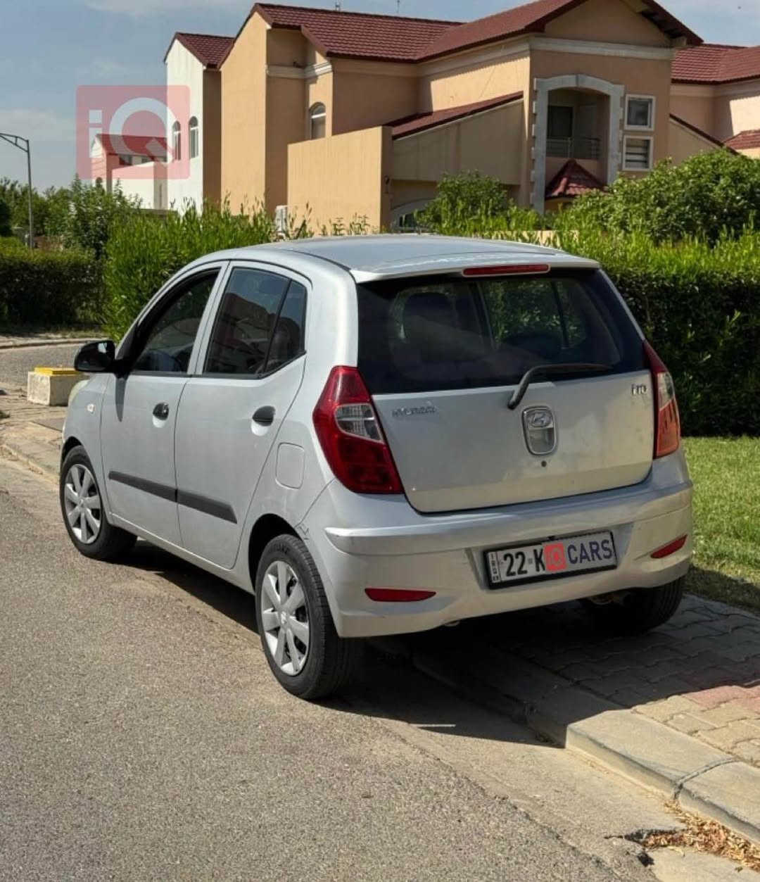 هيونداي i10 موديل 2011 محرك 4 سلندر 1100  ماشية 220 الف 
- گير عادي 
- تبريد وتدفئة شغال 100%
- شاشة أندرويد 
- كاميرا خلفية
- الضرر موضح في الصور
- رقم اربيل جديد
- تحويل مباشر
- الغرامات تخصم من السعر
- فحص سونر كامل موجود 
- السعر : 60 ورقة 
مكان السيارة اربيل 
يرجى التواصل على الواتساب :
*********** أربيل, العراق
