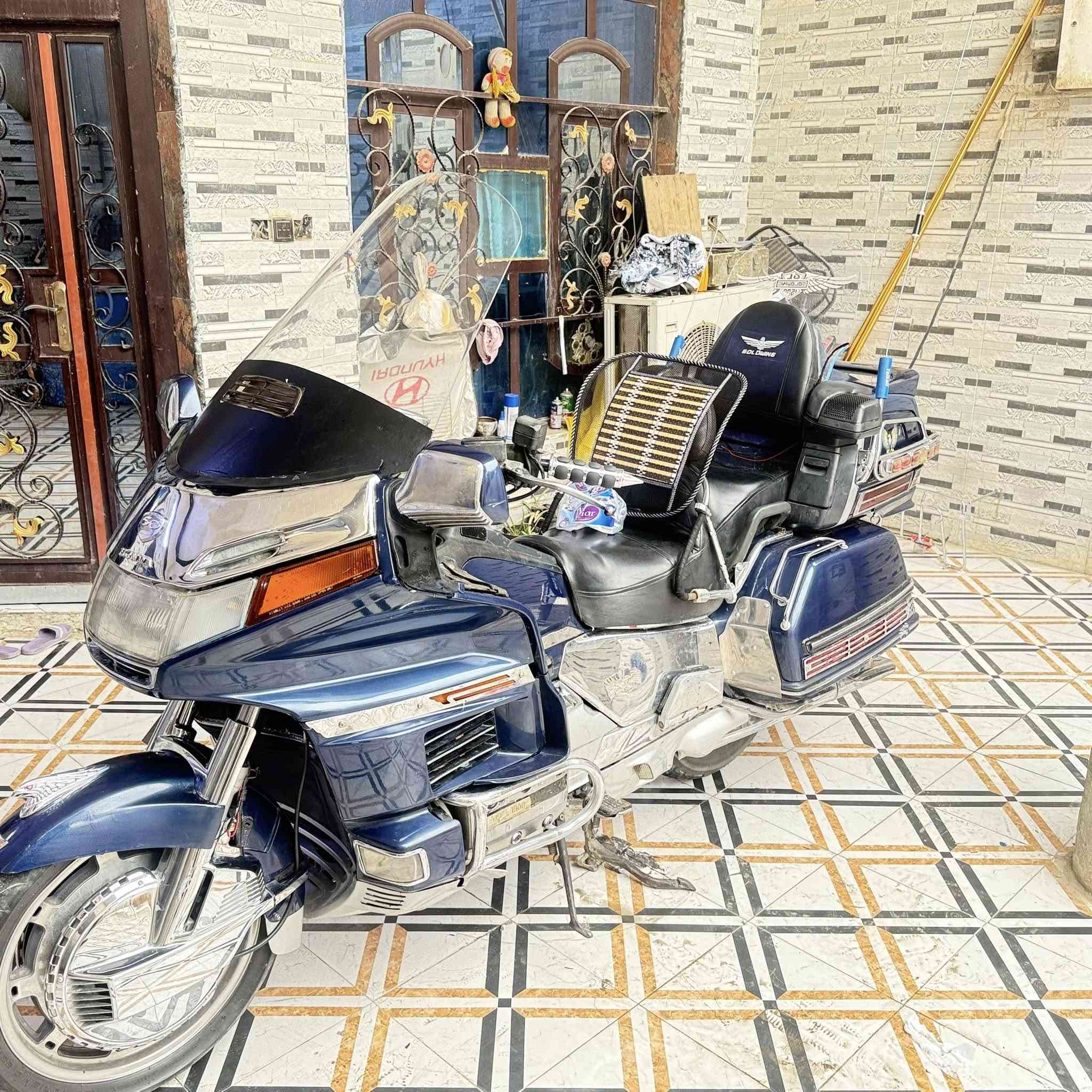 سلام عليكم من رخصت لادمن دراجه كولدن 1500للبيع موديل 1993 بك جك شغاله عليه ساتم نيكلات ارقم بغداد انكلايزي بسمي تحويل ثاني يوم مكاني صلاح الدين قضاء بلد السعر 38 بيه مجال ***********
