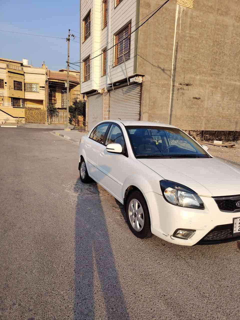 السلام عليكم
للبيع كيا ريو موديل 2012 رقم أربيل الجديد هزه وسنويه جديده الى 2030
السياره مكفوله ضربه وصبغ وكير ومحرك .سعر السياره 88 وبي مجال بسيط عنواني البصرة للاستفسار ع الرقم ***********
