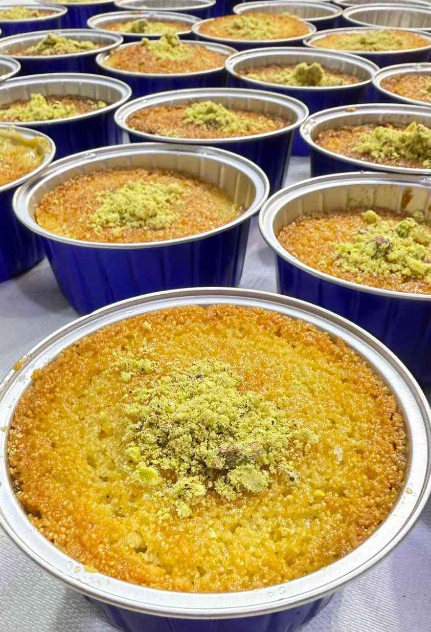 سلام عليكم تم تجهيز طلبية اليوم مجلس حسيني حسب الطلب زبونة بسبوسه هشة واجننن
كربلاء وتتوفر خدمة توصيل بأجرة سايق 
***********
