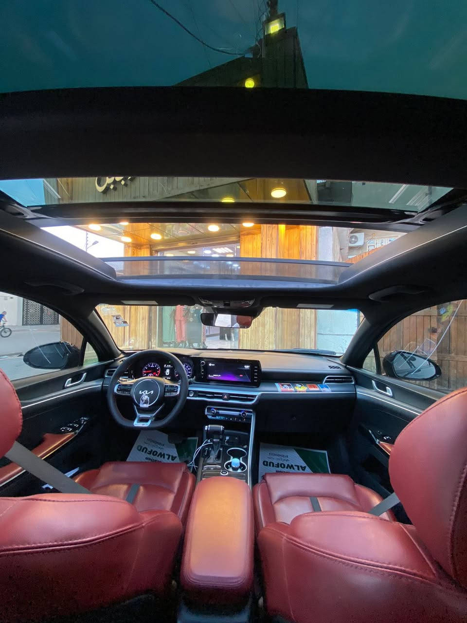 كي فايف مديل 22 جيتي لاين 
فول مواصفات حادث بنيد وجاملغ 
مكاني بصره حره ب اسمي السعر 180 بيها مجال
شديت رقم الدولي جديد
***********
