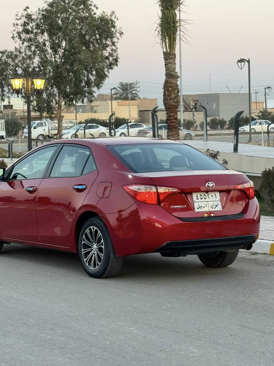 السلام عليكم .
كورلا موديل ٢٠١٨ LE 
كلين مابيها صبغ كفالة
بيها بارد حك شبر فقط 
محرك وكير كفالة
بدون دواخل وايرباك وشواصي سليمه
صدر جديد 
تايرات جدد

السياره احلى من الصور حيل

السعر 143
 وبيها مجال شي بسيط

العنوان : صلاح الدين تكريت
📞***********
