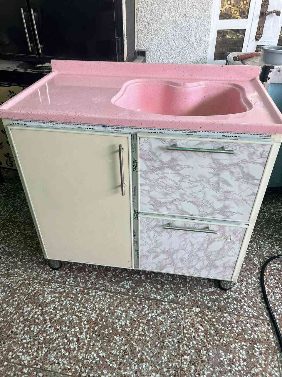 سنك متر بس بي هاي خارجيه مو مثره 100الف بلازمه حجم 42 🌈سعره175الف


**إذا كنت صاحب هذا الإعلان وتريد حذفه لأي سبب، رجاءا أرسل رسالة إلى الدعم الفني**
