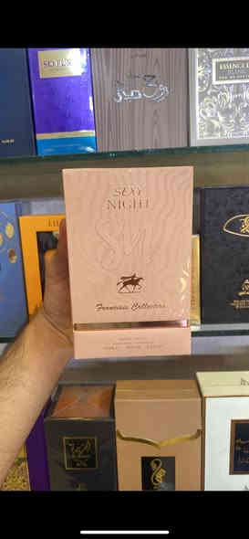 عطر سكسي نايت من شركة فرانسس كولكشن 
عطر نسائي يأتي بحجم ١٠٠ مل جميل جدا يجمع بين النكهات الزهرية والنكهات الباودرية بثبات وفوحان عالي مكونات العطر : الزهور البيضاء ، والياسمين والمسك الابيض ، والفانيلا ، وزهر البرتقال ، الكاردينيا 

يوجد توصيل لكافة محافظات العراق 
للحجز او الاستفسار التواصل على رقم الواتساب 
***********
#عطر #عطور #عطورات #عطور_نسائية #عطر_نسائي #الامين_للعطور #بغداد #البصرة #كربلاء #النجف #الرمادي #الانبار #ديالى #الموصل #تكريت #سامراء #واسط #بابل #الحلة #العراق #توصيل
