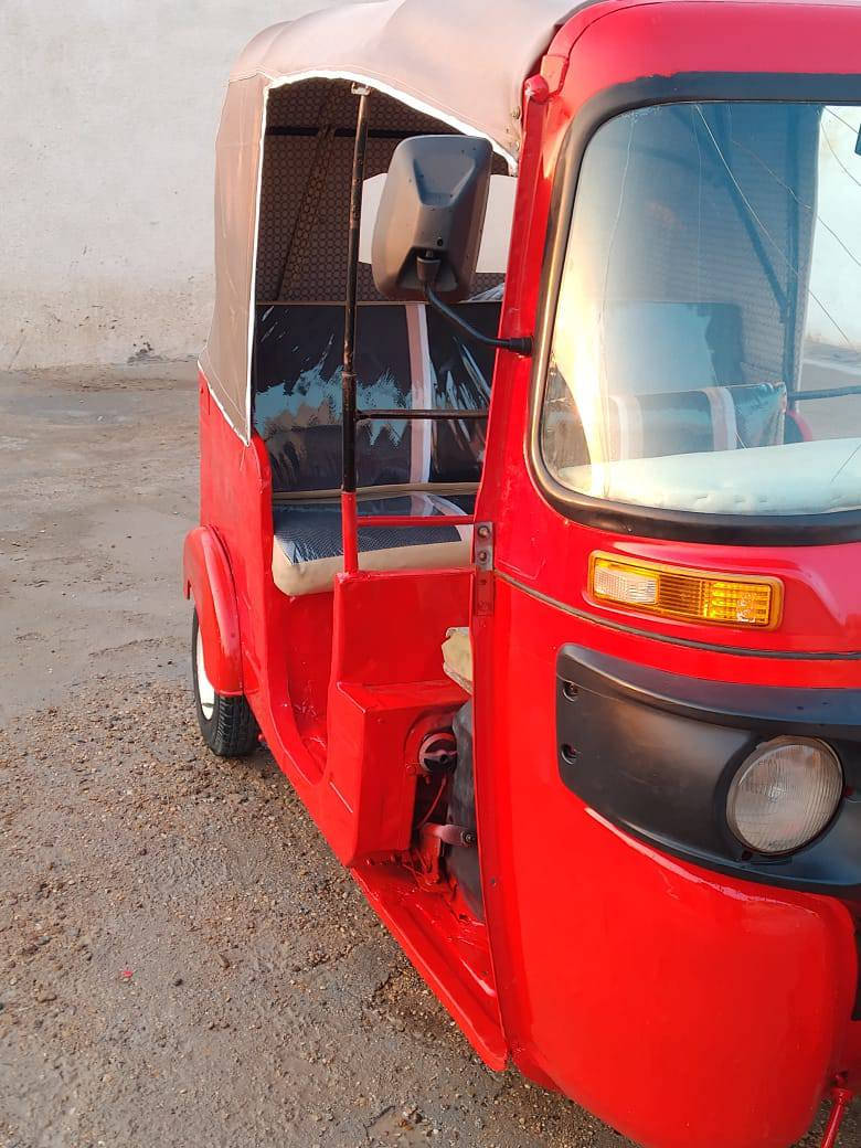 السلام عليكم تكتك
البيع 18 /11 /14  

مكينته 

مفشوكه

 مبدله روله 

وكلجات

 وزنجيل 

 وفلاوين 

وايل بم

 ضاغطه مل

 زنجيل

 بكليتات

 دوشمه

 جديده سلف اصلي 
 السعر 3900وبيه مجال 
متواجد عله الفيس


**إذا كنت صاحب هذا الإعلان وتريد حذفه لأي سبب، رجاءا أرسل رسالة إلى الدعم الفني**