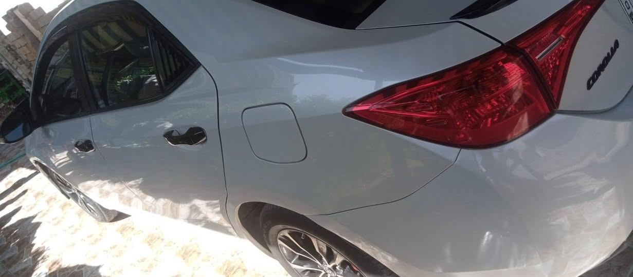 ٢٠١٧ فول مواصفات سيارة جاهزة العنوان بغداد السعر١٣٥رقم التليفون *********** والي مو شراي لا يتصل
