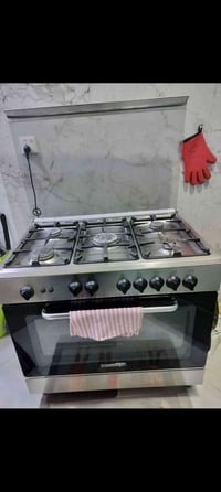 طباخ • نظيف