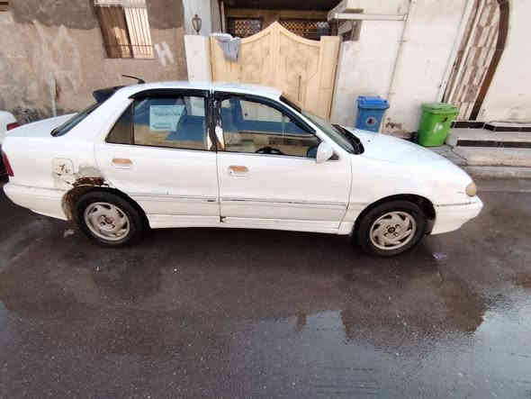 النترا 1995 
 رقم بغداد  ابيض خصوصي 
سنويه لل26 
كير اوتوماتيك
 محرك محتاج رنكات فقط
 السيارة مكانها 
بغداد الدورة ابو دشير 
السعر 31 وبيها مجال
***********
