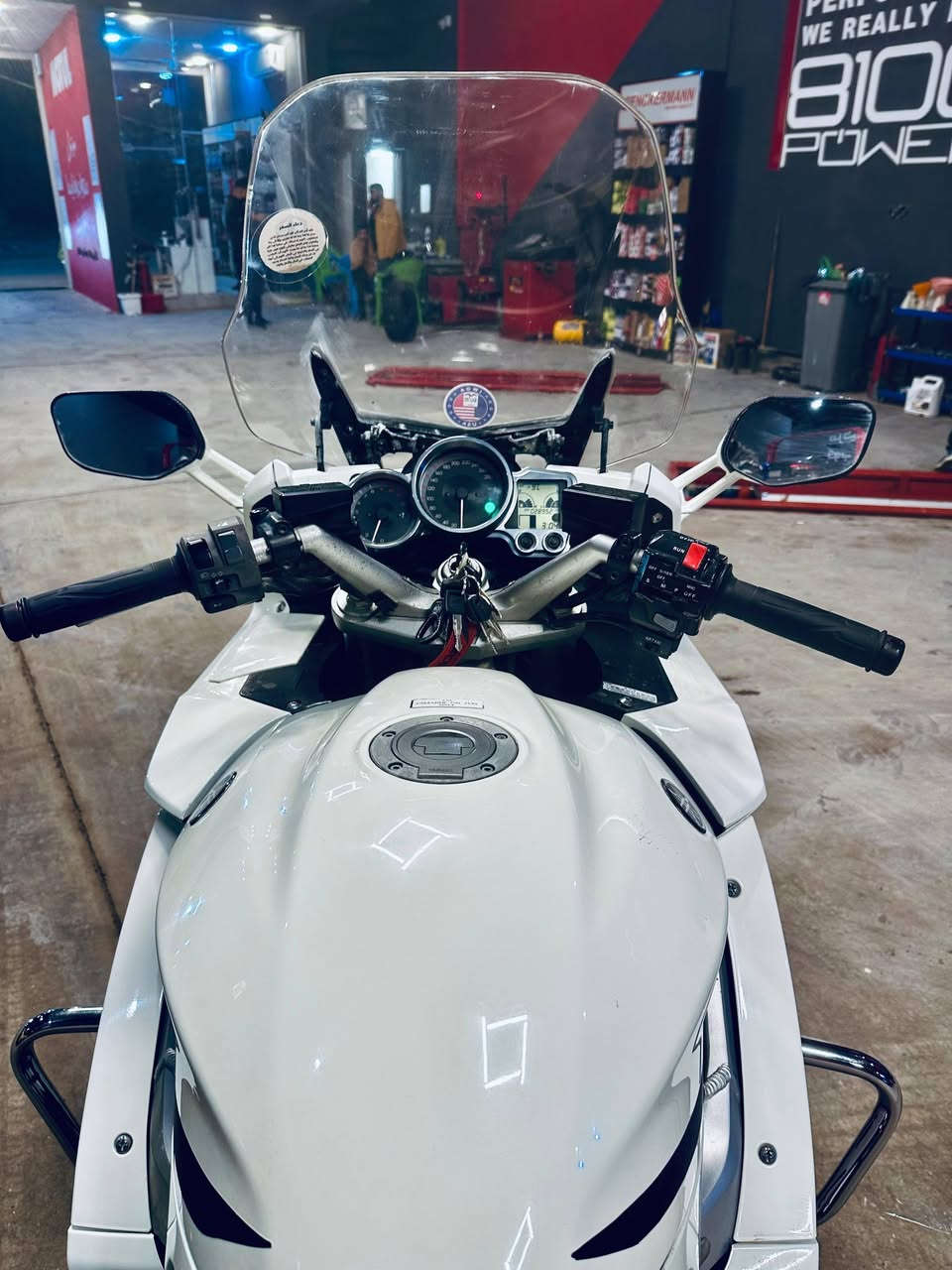 yamaha fgr 1300 
موديل   2011
نضام abs cbs اي بي اس 
جام كهرباء  
سكيورتي وياههه مفتاحين
دراجه دخول جديد مال حاويه 
دراجه ماشيه 28 الف فقط دراجه بحاله الوكاله 
كفاله عامه 
مكاني سامراء 
***********
دراجه بدون رقم 
اكو توصيل للمحافضات بعد الاتفاق
