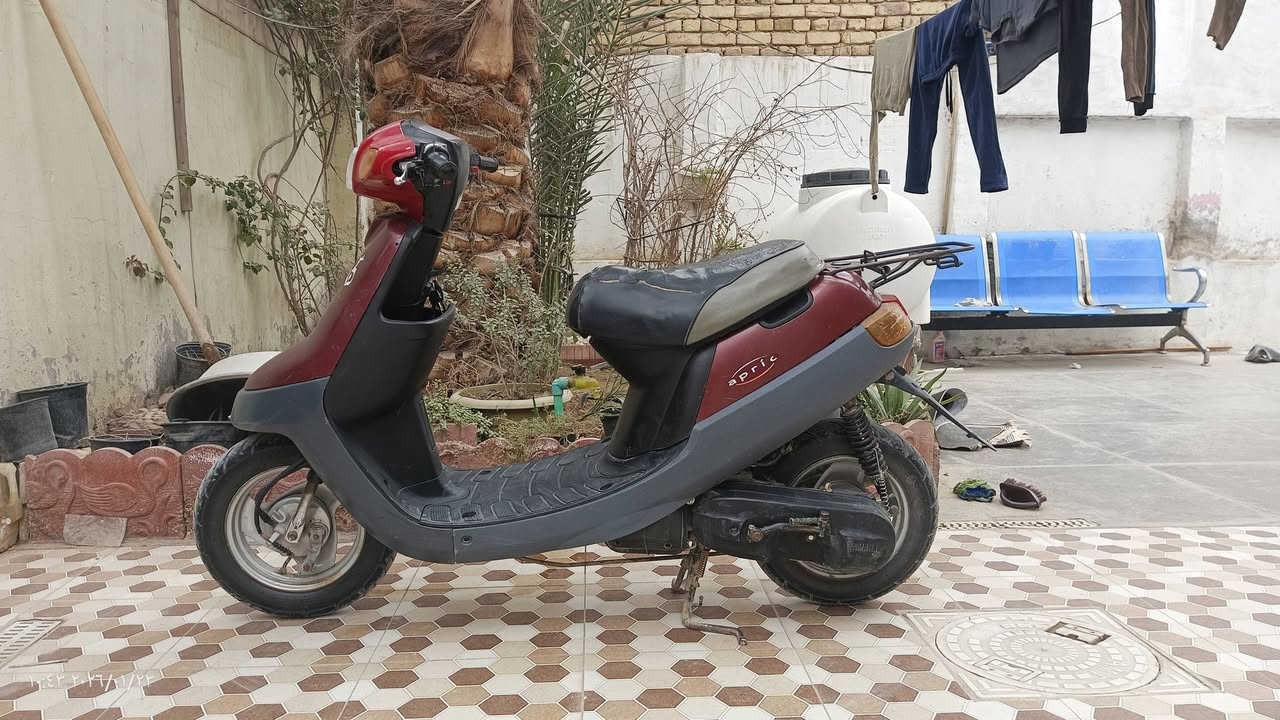 السلام عليكم دراجة زعرة للبيع الدراجة نضيفه بيهة شلعة ومعدل شرط 60
السعر 200 وبيهة مجال 
ديوانية جلبية 
***********
