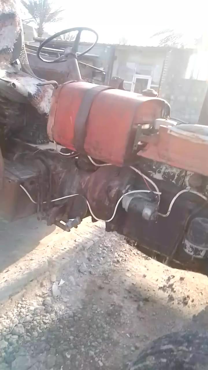 السلام عليكم مكينه عنتر موديل 85 بابل المسيب السعر 3 وبيها مجال***********
