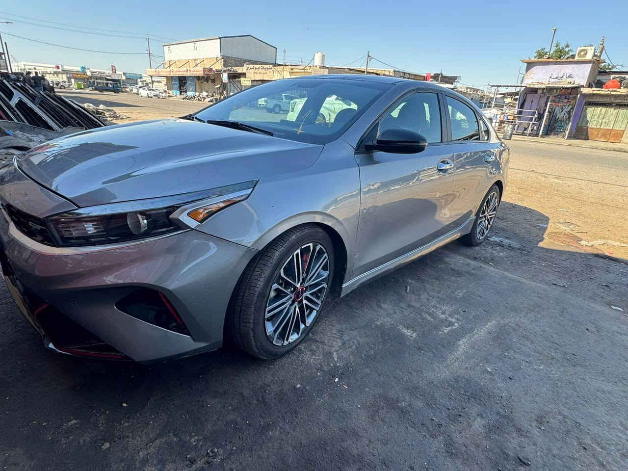 فورتي للبيع مديل 2023 حادث مال امريكه جاملغ وهنا صار بيه تبديل فخذه من البنط سياره جيتي تيربو فول عده الفتحه

ذي قار معوقين للستفسار ***********
السعر 115وبيه مجال البصرة, العراق
