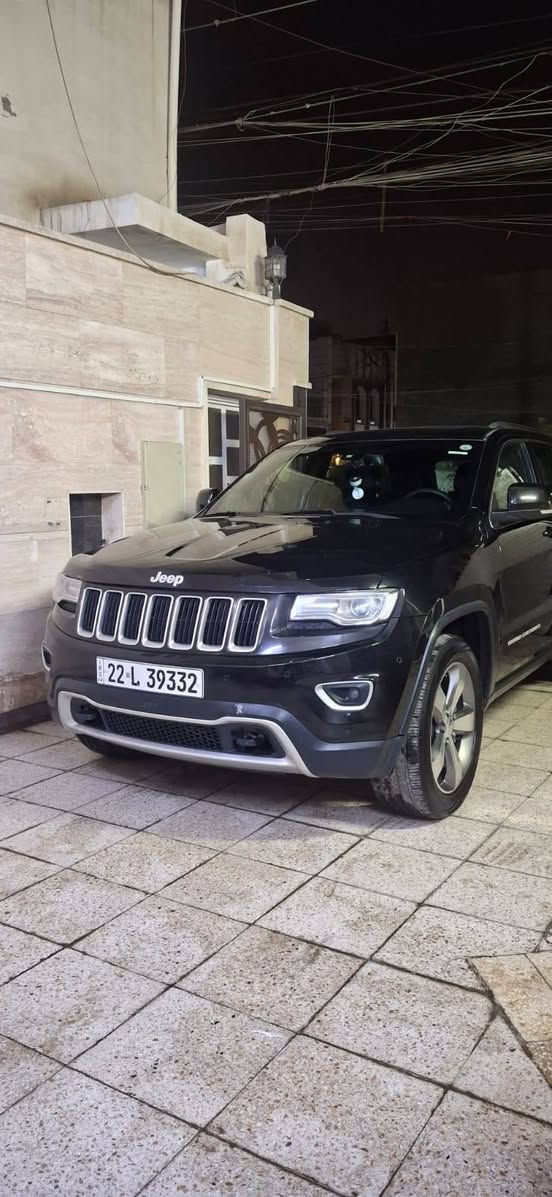 اسلام عليكم جيب ٢٠١٥ خليجي هارلم
فول مواصفات عدا الجكات
ماشيه 144mil
السياره بيه شبرين حار يم قبغ البانزين وطخه خفيه بلداعميه الخلفيه جانبيه وياها ربع الجنطه مبخوخه
بدون ارباك ولا اي نقص
السعر 210 وبيه مجال
***********
