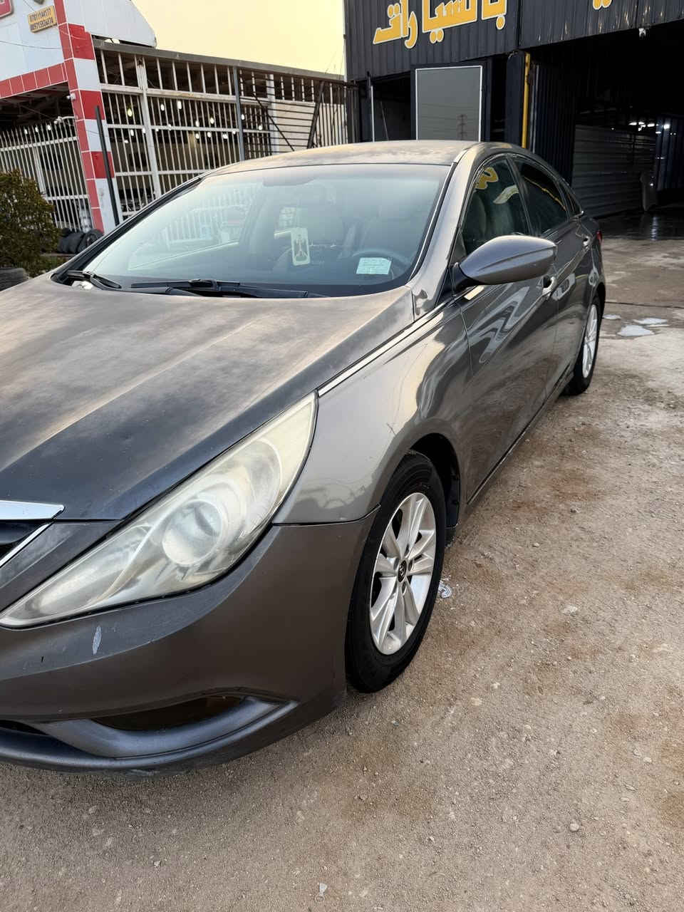 سوناتا 2013 امريكي رقم ذي قار   تحويل ثاني يوم سيارة كاملة تبريد حدادية جديدة تخم تاير  لايت زنون كشن كهربايي  مانع انزلاق تحكم ستيرن  مثبت سرعة  اي نقص مابيها. السعر 105 وبيها مجال   الرقم ***********
