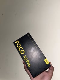 اجهزه عدد 2 للبيع او مراوس بايفون 14 pro max الجهاز الاول ،  poco x5 p...