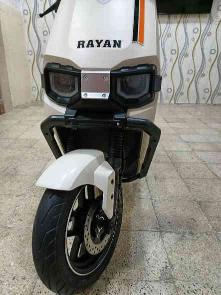 السلام عليكم ماطور الريان لونين شرط لوك جلخ ما بي السعر مليون ١٥٠ بي مجال قليل ***********
