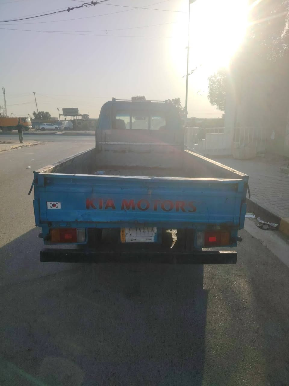 للبيع كيا بنكو موديل 96 محرك كير مكفولات اكسل مسكر سيارة مال جناي . سيارة بأسمي سنوية انجليزي 
شرط التحويل السعر 58$ بيها مجال بسيط
العنوان بغداد المعامل للإتصال ***********
