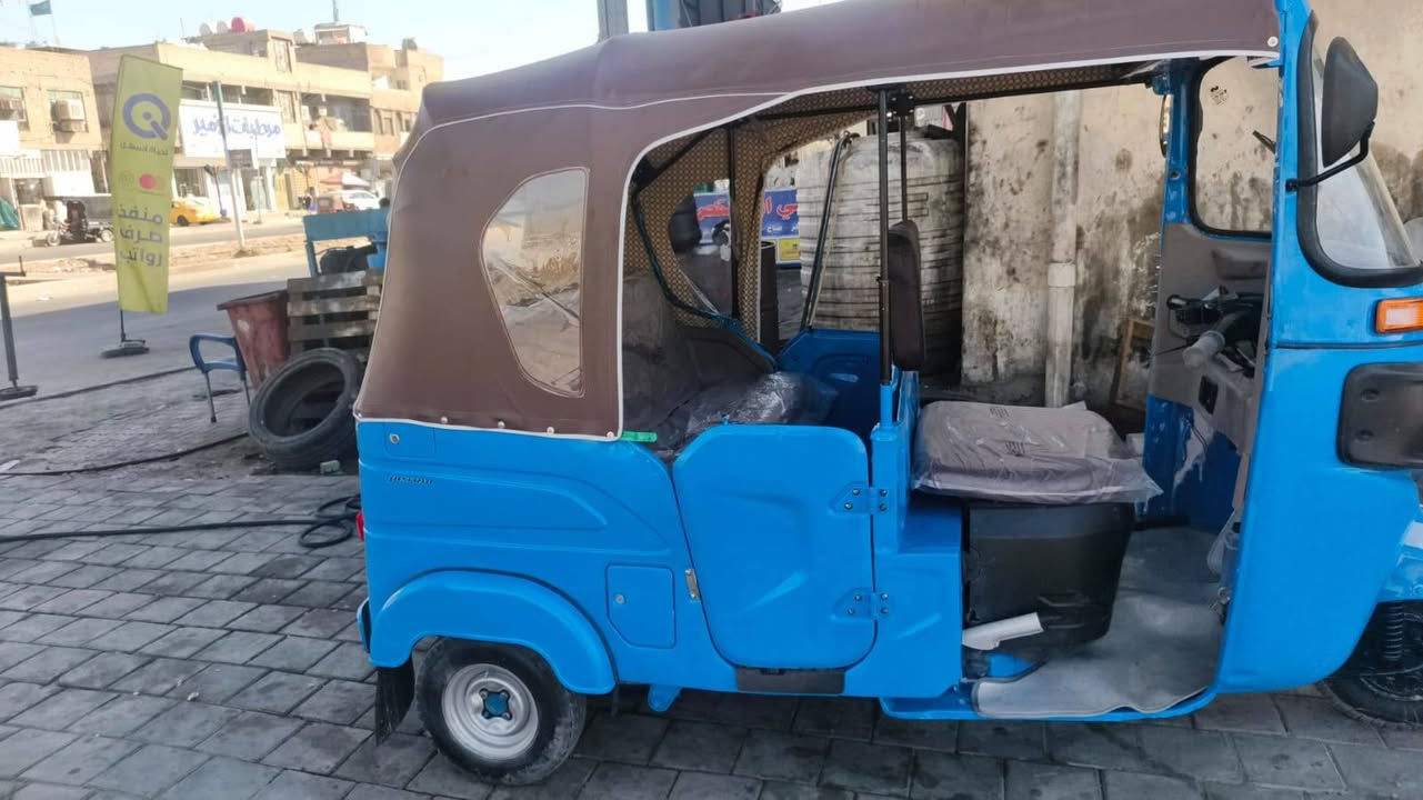 سلام عليكم  عندي تكتك للبيع موديل 22 جاهزه وجديده خيرمن الله المكان بغداد مدينه صدر ***********

