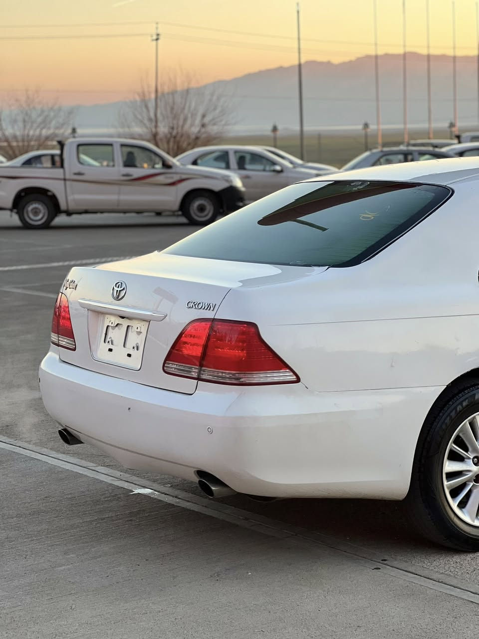 سەرەتا بەناوی خوای گەورە ومیهرەبان🤍
تویتا کڕاون شاهینە بڕاوە بڕاوە
ناو پاكه ت 📦
١٨٢ بي دوكه ل 
كامل جايز 
٢٠٠٥
له ساخيك جوانتر
کوشن کارەبا 
ئاوینە کارەبا 
سوکان کارەبا
تەبرید ساردو گەرم بەشەرت
تەقەو ڕەقەی بەشەرت
کامل پێشو دوای داگیراوە 
بريك به ستراوه
٢٥٠مەسرەفی نیە 
چركه و ١٠٠$ببره
٤تایەو ویلی لۆکی لەژیرایە
دەحمولیدراو بەشەرت
سەقفی بۆیاخ بەشەرت✅📦
سەقفی شوشەی 
لاشەی شوشەی
هەمووو گیانی بەشەرت 
٤٧$ مه جاليكي برايانه
ژ.م ***********
شوين رانيه حاجياوا
