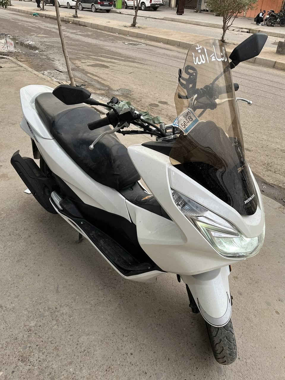 السلام عليكم دراجه bcx جيل الثاني 2017الدراجه بصمه الدراجه كفاله عامه الدراجه اي نقص مابيهه والمكينه خير من الله السعر 14 وبيهه مجال العنوان ديالى بعقوبه 
للاتصال ***********
