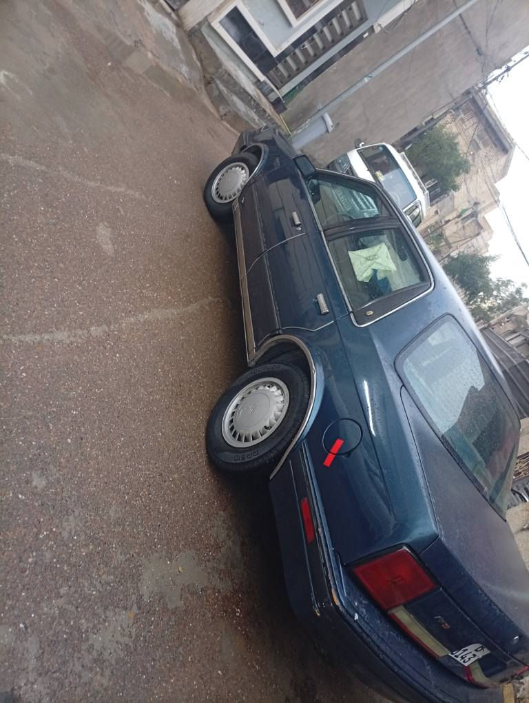 السلام عليكم عندي اولدز موبيل مديل 90سياره كفاله عامه من الضربه والصبغ والمعجون والتبدل كير مكينه كفاله تخم تاير جديد صدر امامي خلفي جديد كهربائيات كلهه شغاله لايت زنون ثلجي شرط دوشمه عامه سياره كلش حلوه وكاعد شرط اترايك وين ما يعجبك وناعمه السعر 45وبيهه مجال للشراي تحويل ثاني يوم مصفره سنويه جديده ارقام نكليزي المكان بغداد الشعله خطيب الزراعي رقم الهاتف *********** بغداد, العراق
