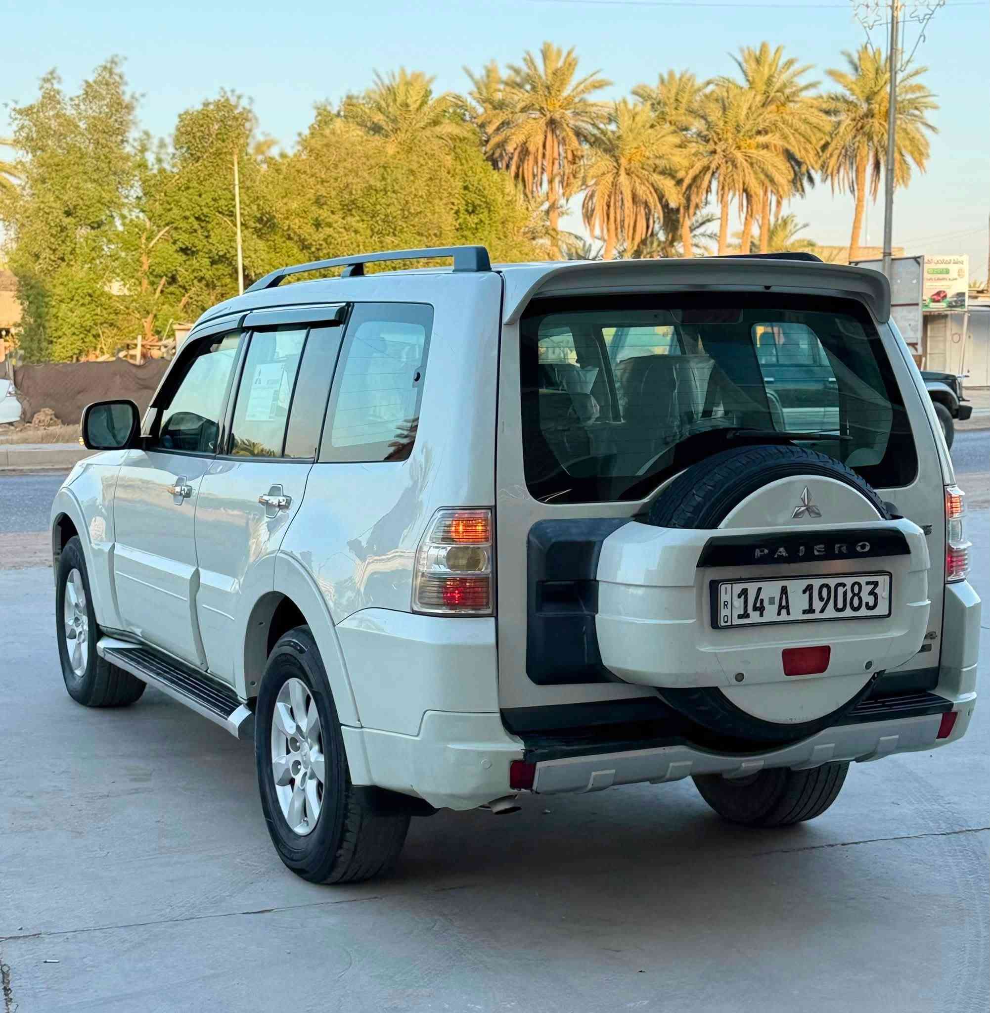 سلام عليكم للبيع باجيرو  كفاله عامه 2008 رقم بغداد دولي حجم 3000السياره مكفوله 
عامه فول موصفات فتحه دمام 
 معروفه خليجي السياره جديده مال جناي فورويل  كشنات جلد بلادي   كهربائي دتفئه تبريد  اشارة بل مري شفط تحكم ستيرن ثلاثا جها فتحه  تبريد ثلاث قطع حساسات خلفيه زاد ثلاجه تخم تاير كير مكينه حداديه خير من الله سياره جديده السعر 115 بيهه

 مجال 

مكان السياره بابل. ‭***********‬
