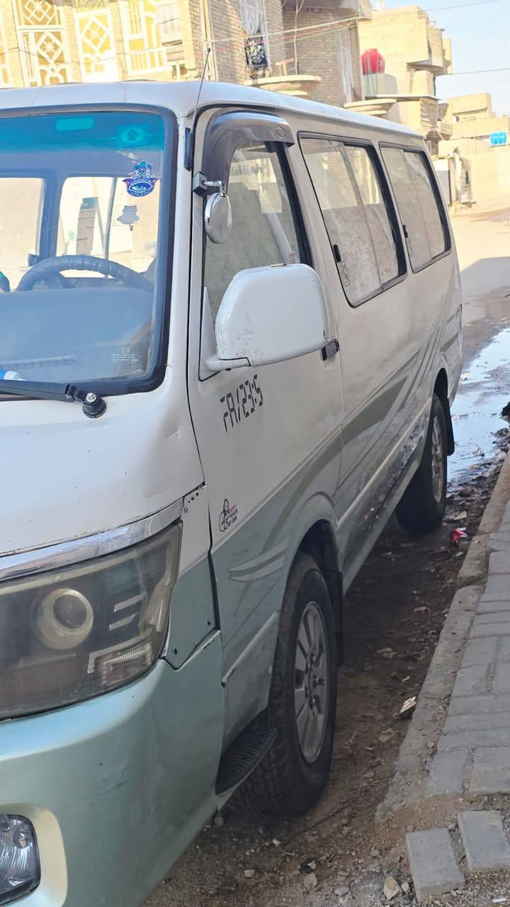 سلام عليكم سياره جنبي2010رقم نكليزي سعر55 وبيه مجال***********
