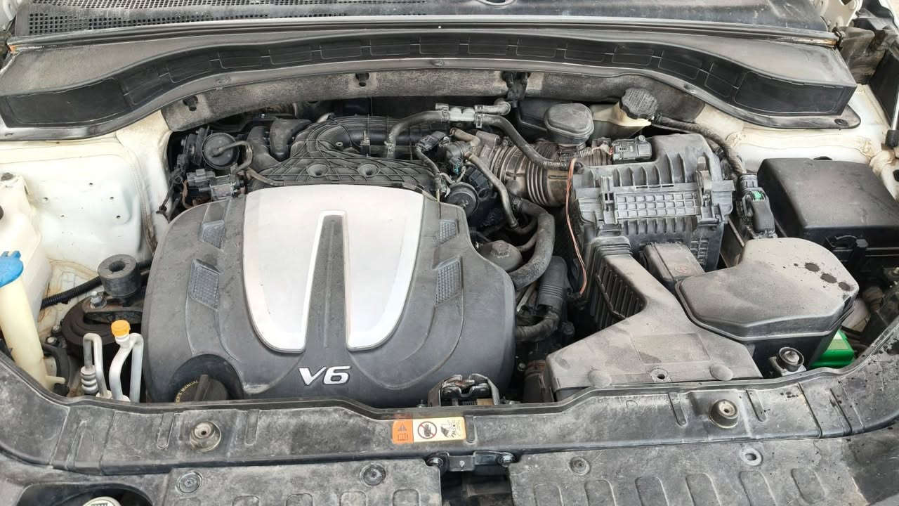 سورنتو موديل 2013 وارد خليجي كفاله عامه من ضربه وصبغ وتبديل فقط بارد كد شبر 7 راكب مكينه وكير 6 سلندر توني شاده حداديه جديده تبريد 3 قطع رقم شمالي سنويه ل 31 وهزه جدده السعر 180 وبيه مجال ***********
***********
