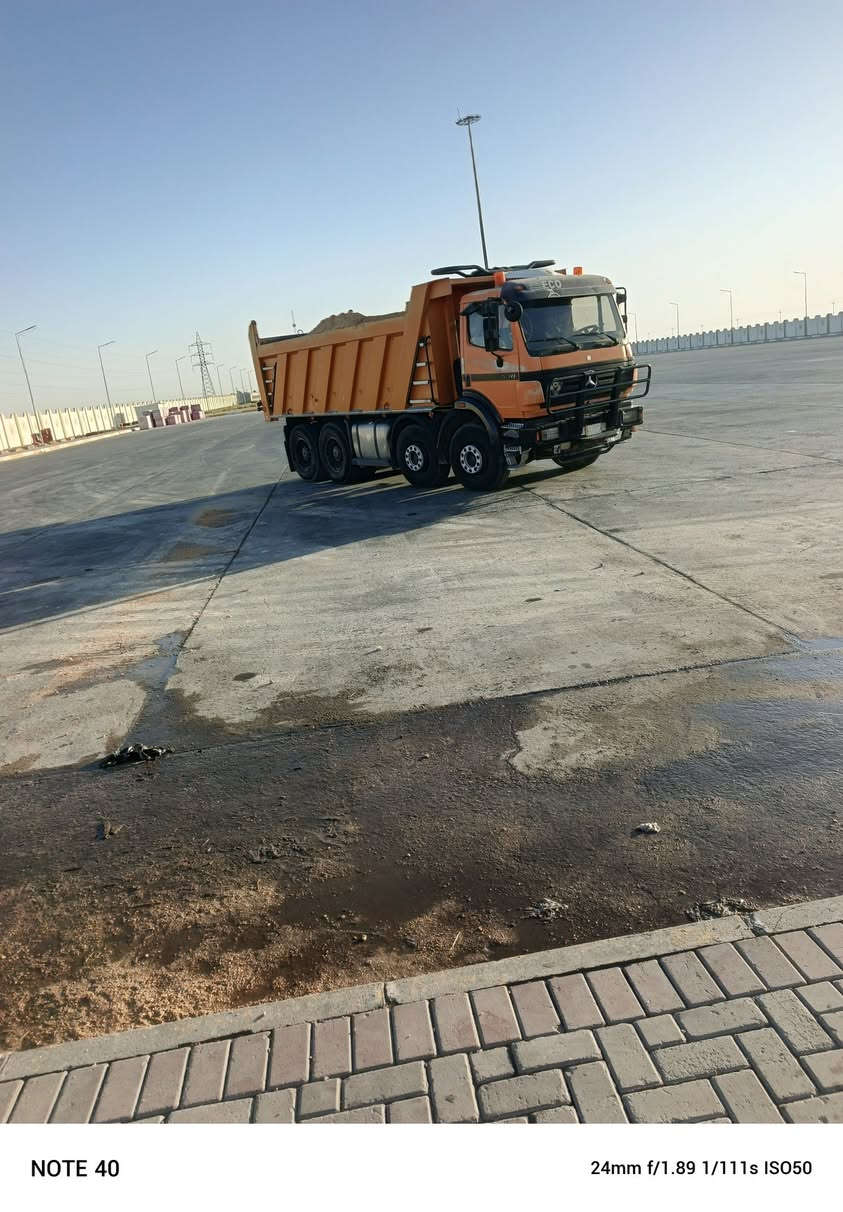 سلام عليكم للبيع عكرب موديل 97 الاستفسار علا تصال ***********
