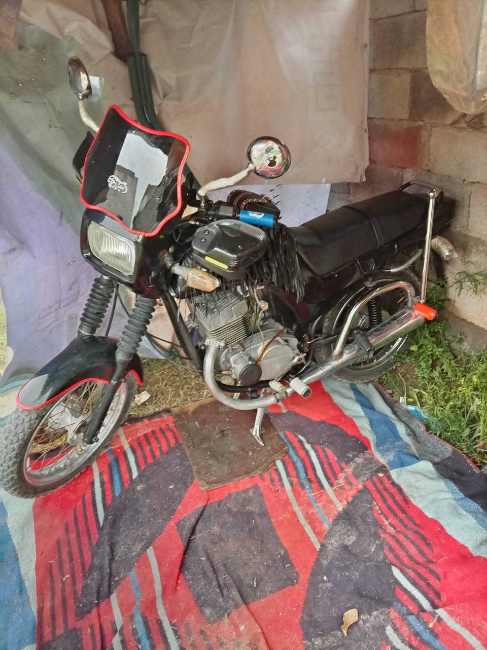 دراجاة جاوة جدد اثنين للبيع محركات استندر اوراق كامله اتصال على هذا الرقم واتساب واتصال *********** مخابرة
العنوان ديالى الخالص قريه الناي اخوكم ابوسجاد الطشاري
