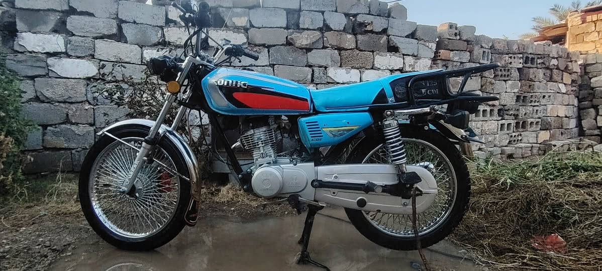 سلام علیکم دراجه البيع موديل 2024 نضيفه اوراق کامله سعر 500وبيهه مجال ***********
