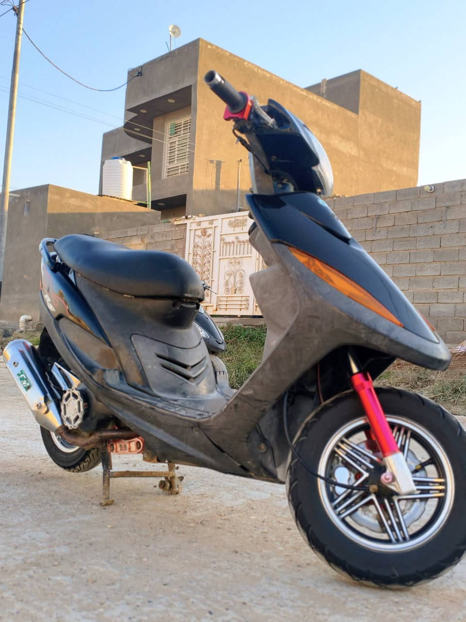 سلام عليكم  دراجه ماكس عدله مزوده تزويد اصلي مرتب نصبه فول ويل نجمه اصلي سعر خاص رقم ***********
