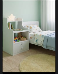 كوميدي أبيض • صغير • خشب ثقيل