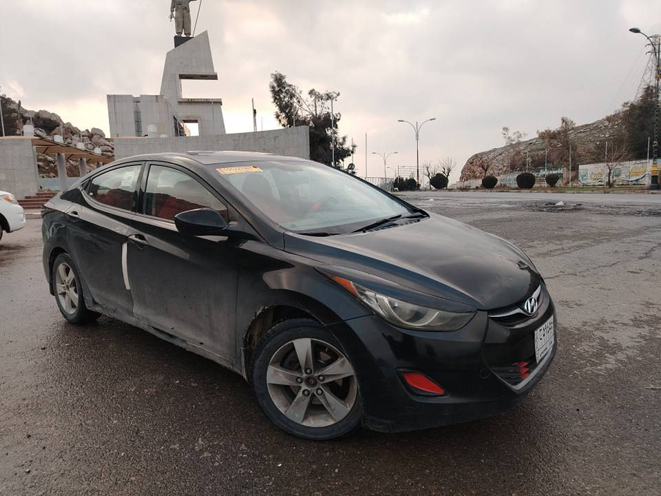 بەناوی خودای بەخشندەی میهرەبان 
سەرەتا ماشااللەلەمالی هەموولایەکتان
هۆندا مۆدێل 2012 دەمار 
بڕاوەی دوبەی 
مەکینەخلیجی (مەرغوب)
مواسەفاتی فولە جگە لەسڵاید
توندوتۆلەو چرکەی تیدا نیە
چوار تایەو ویلی لۆکی لەژێرە 
گێڕ و مەکینە و دەعم و لێدران بەشەرتی دە فیتەر 
ئەی بی ئێس و برێکی بەشەرت
خایس و ڕزیوی بەشەرت 
بەس خوا دایناوە بۆماڵی خۆت لێی بخورڕی 
سعری خوار هەموو بازاڕ 
سعری 52ومعامەلە
شوێن ڕانیە 
ژ.م
*********** 
واتس ئەپی لەسەرە
مەسج کراوەیە رانية, السليمانية
