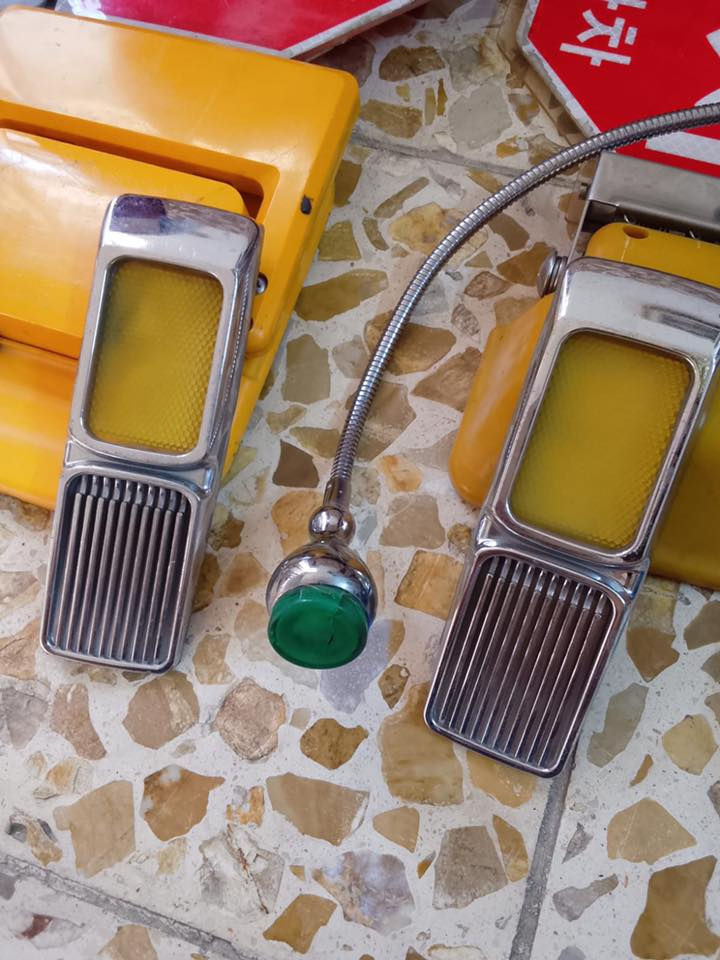 سلام عليكم غراض اصليه كلشي وسعره شراي تصل ***********
